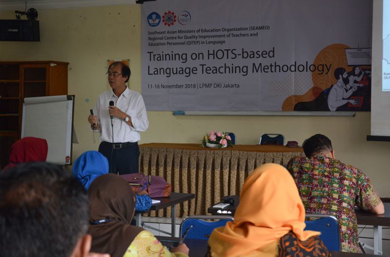 Centre Director, Dr Bambang Indriyanto, as one of resource persons gives training material the 21st Century Learning Paradigm